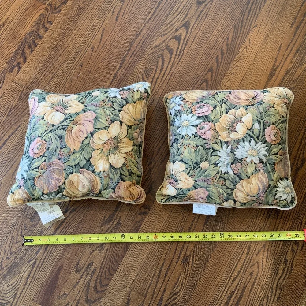 VTG‎ Pair Of Floral Tapestry Accent Throw Pillows Cottage Core Granny Core 14